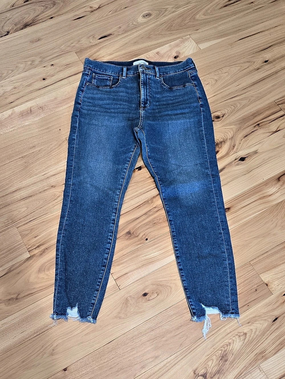 LOFT Modern Skinny Ankle Jeans Distressed Skinny Jeans in Blue Waist 29